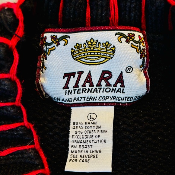 TIARA International Vintage Black Knit Embroidered Holiday Xmas Tree Vest XL - Picture 7 of 7
